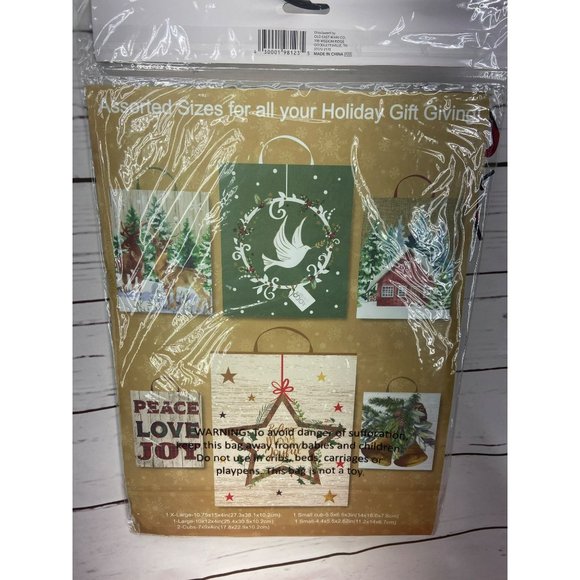 Holiday Style Christmas Value Pack‎ Gift Bags, 6 Ct - Assorted - Picture 2 of 10